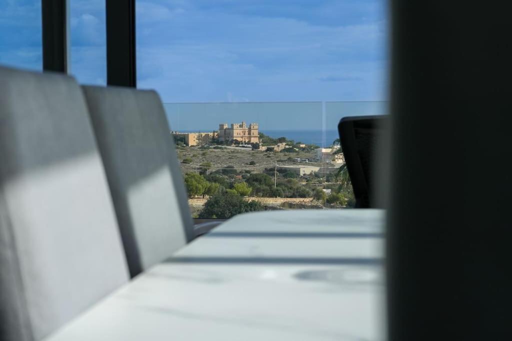 Appartement Lux Sea&Country Views With Pool à Mellieħa Extérieur photo